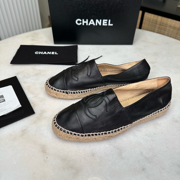 Chanel leather espadrilles size 39 - Picture 3 of 7